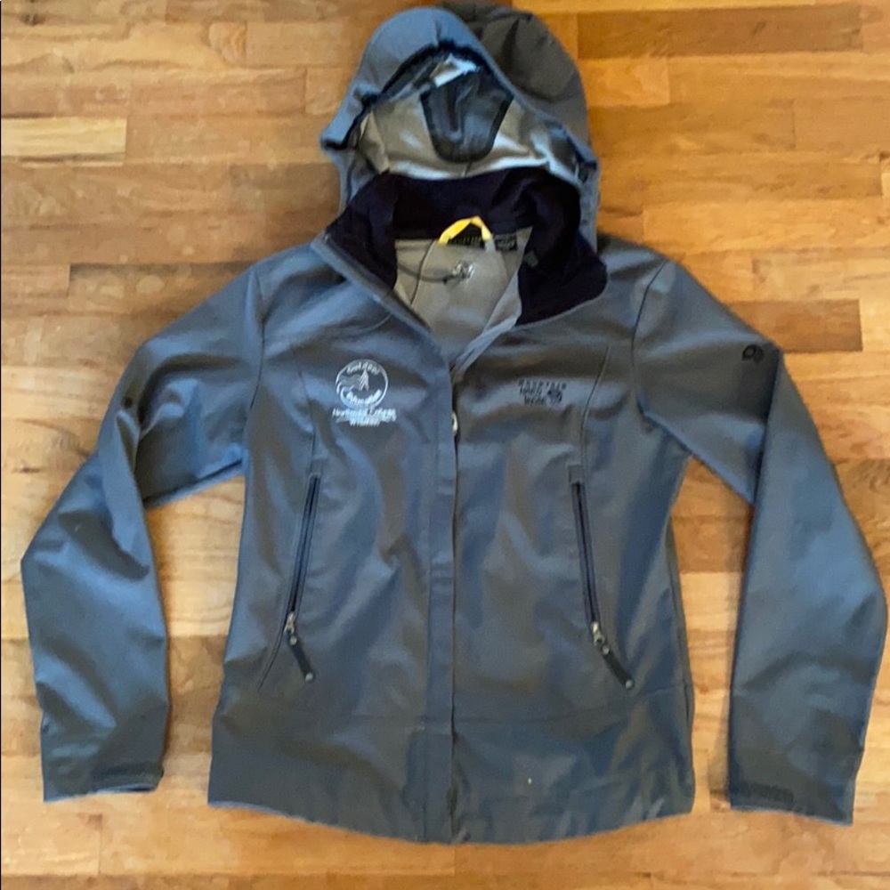Mountain Hardwear Women’s soft shell